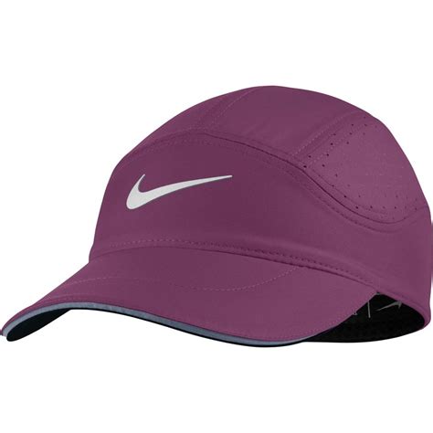 Women's Nike Hats 